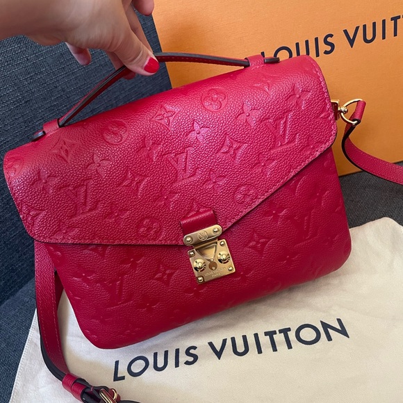 LOUIS VUITTON Metis Pochette Empreinte Leather Crossbody Bag Red - Picture 7 of 15